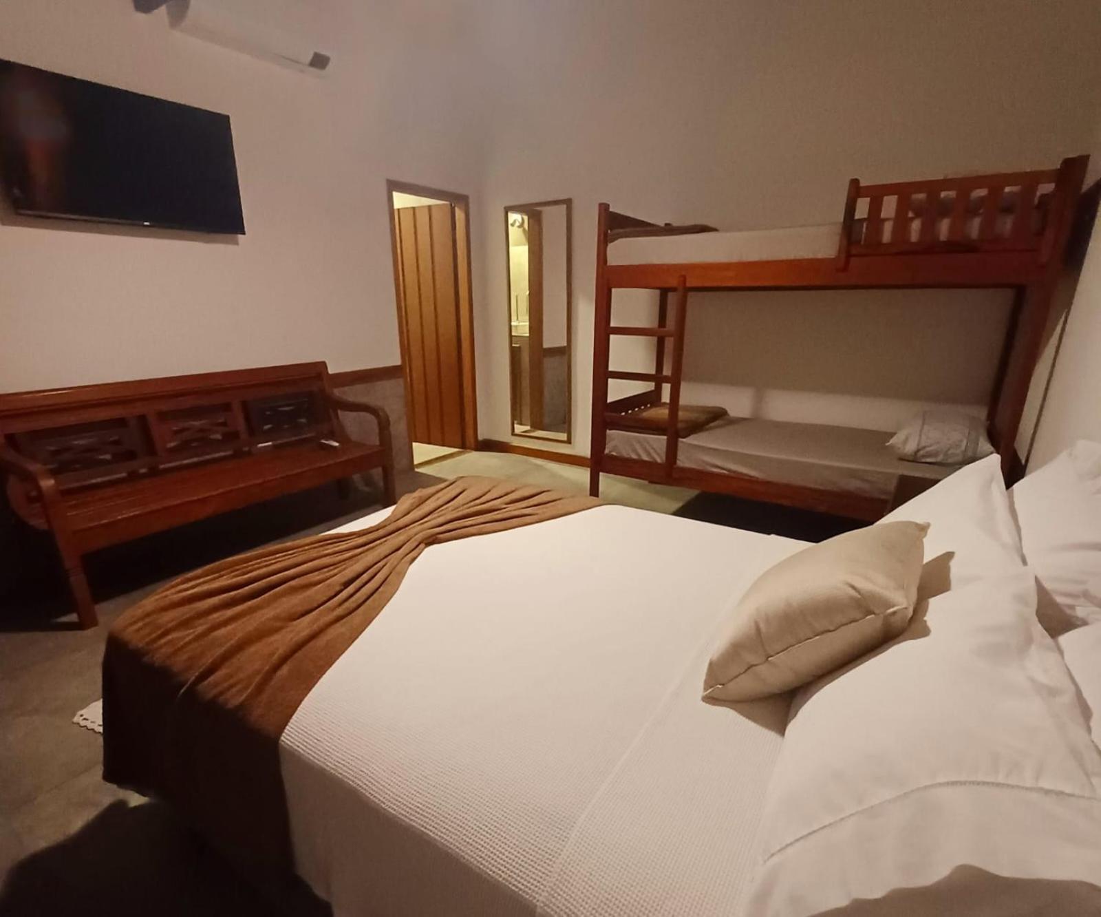 Suites Estou De Ferias Paraty Bagian luar foto